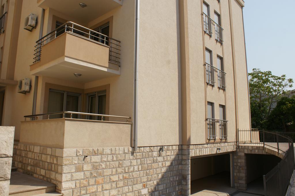 Apartments Dominus Petrovac Ngoại thất bức ảnh